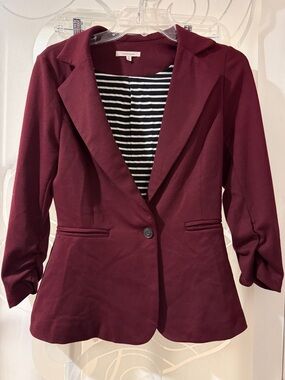 41 Hawthorn Burgundy Single-Button Blazer - Size Small
